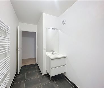 3 pièces - 66 m² - 1er étage - Colocation non autorisée - Photo 3