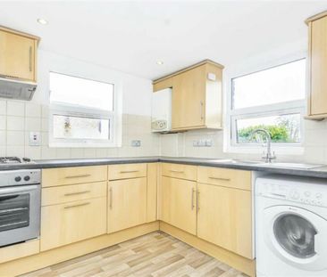 Kingston Road, TW11, London - Photo 3