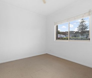 Worth an Inspection! - Photo 3