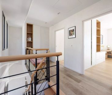 Maison à louer Tourrettes Sur Loup, Cote d'Azur, France7 000 EUR / ... - Photo 3
