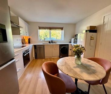 3 bedroom property to rent - Photo 6