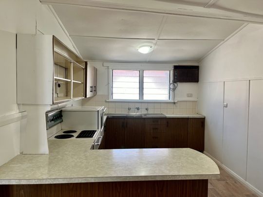 Tidy 2 Bedroom in South Tamworth - Photo 1