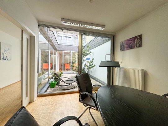 5-Raum Büro im Herzen von Siegburg mit guter Ausstattung und Aufzug - Photo 1