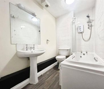 2 bedroom flat to rent - Photo 4
