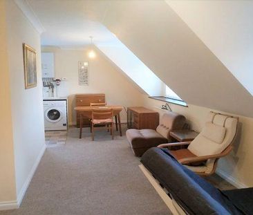 Studio to rent - Photo 6