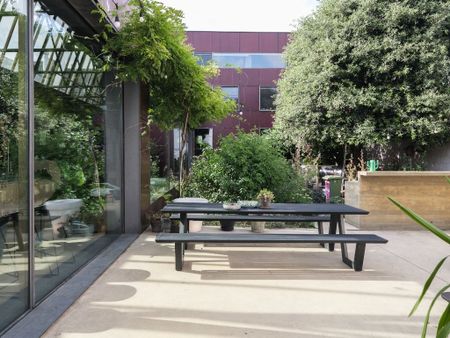 Lichtrijke en karaktervolle loft met tuin en 5 slaapkamers op toplocatie nabij Gent centrum! - Foto 5