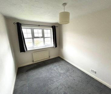 Woodpecker Mews, Chippenham, SN14 - Photo 2