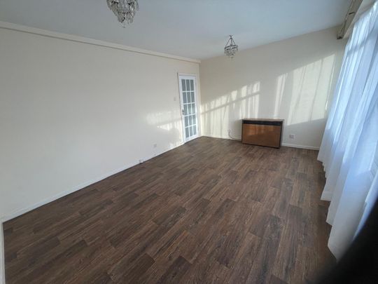 239-241 High Road - Photo 1