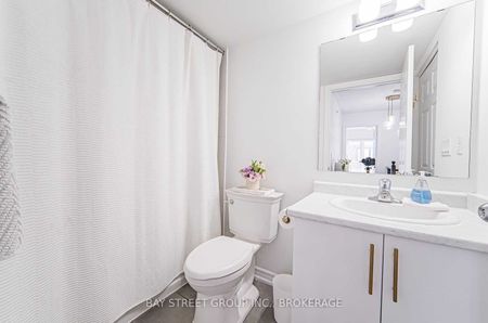 For Lease - 10 Carnation Avenue Unit# 14, Toronto, Ontario - Photo 2