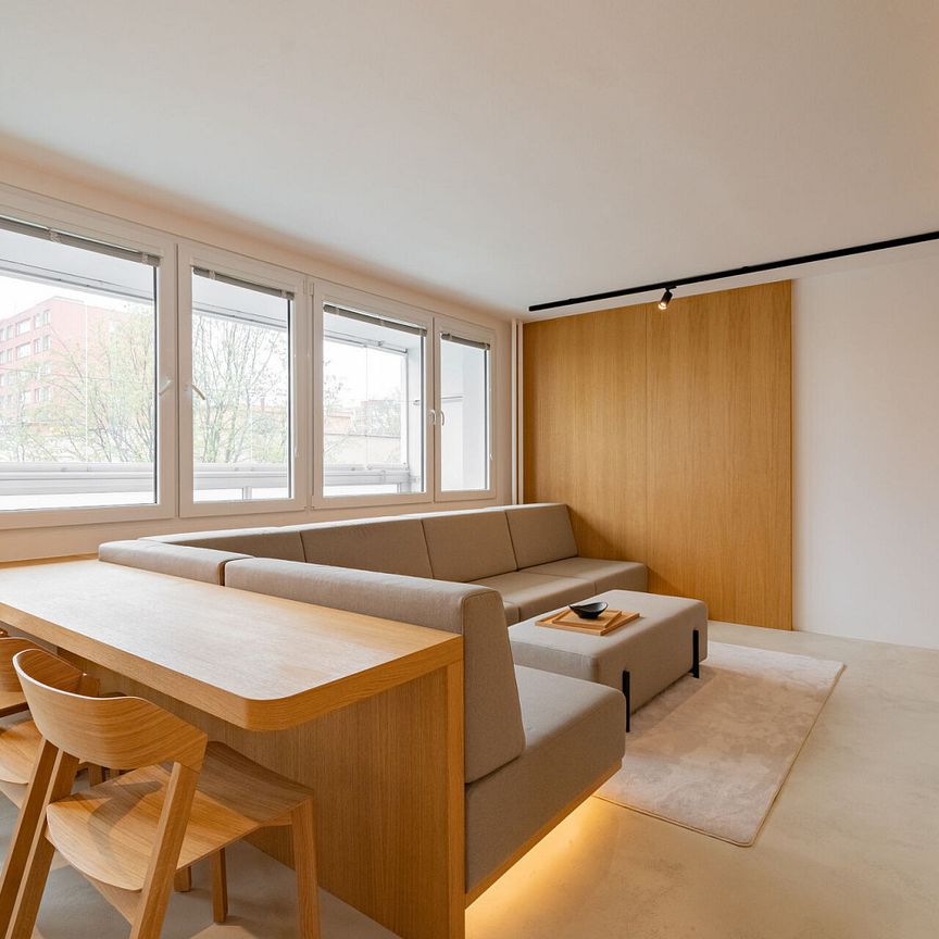 Pronájem bytu 2+kk 75 m² - Fotografie 1