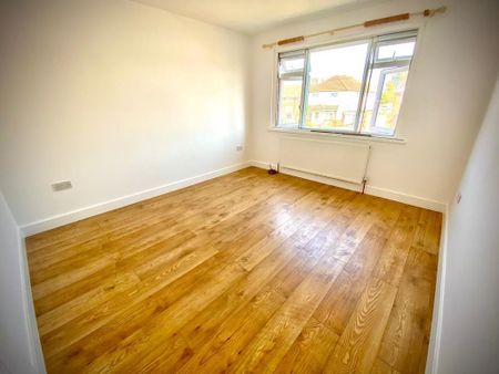 2 bedroom maisonette to rent - Photo 3