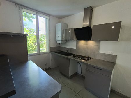 Apartment - Photo 4