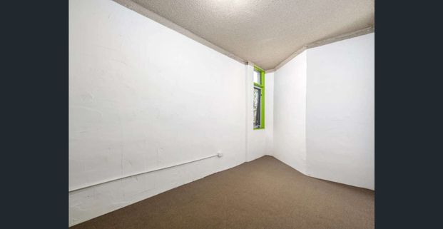 2-Bedroom Unit in Prime Location - Photo 1