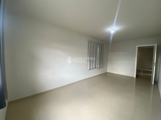 Casa com 4 quartos e 150m² para alugar em Campeche, Florianópolis. - Foto 1