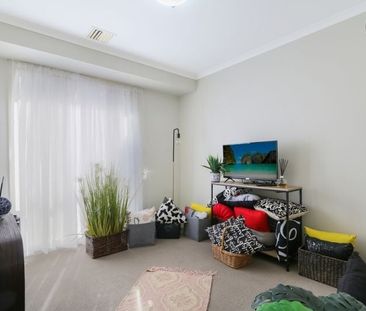 30 Ambrose Crescent, Wodonga - Photo 3