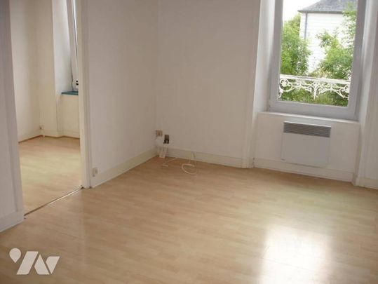 AGON-COUTAINVILLE, maison en pierres de 87 m2 - Photo 1