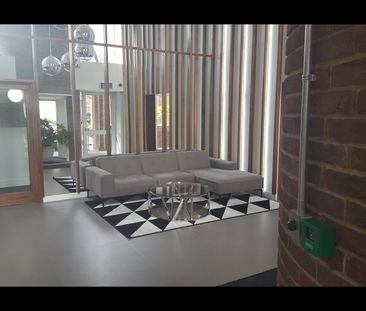 Studio Flat, Molesworth Street, SE13 - Photo 3