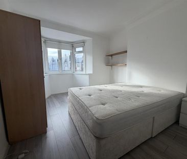 5 bedroom apartment to rent - Photo 4