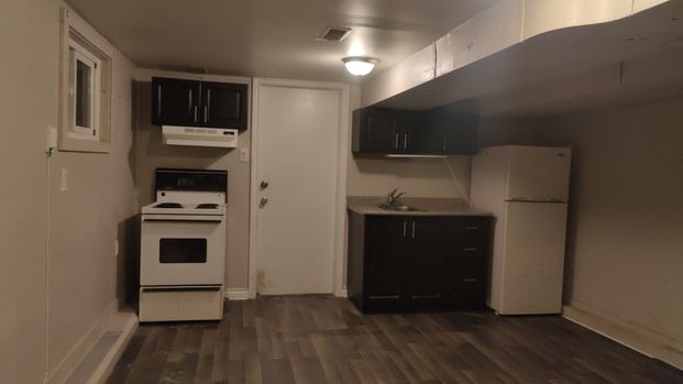 For Lease - 172 Waverley Road, Toronto, Ontario - Photo 1
