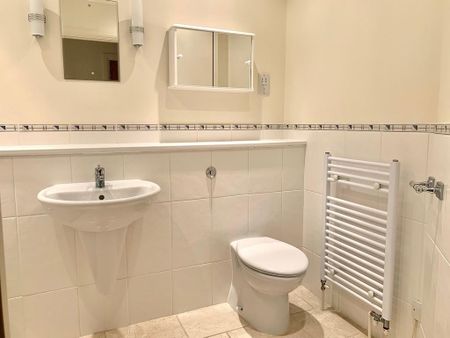 2 bedroom apartment to rent - Photo 5