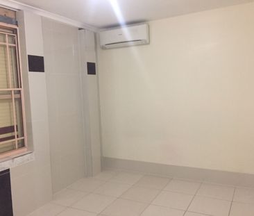 3 BEDROOM TOWNHOUSE IN CANLEY VALE - Photo 5