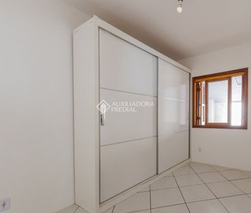 Casa com 3 quartos e 72m² para alugar em Olaria, Canoas. - Foto 1