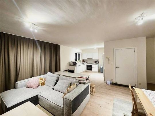 Appartement te huur - Foto 1