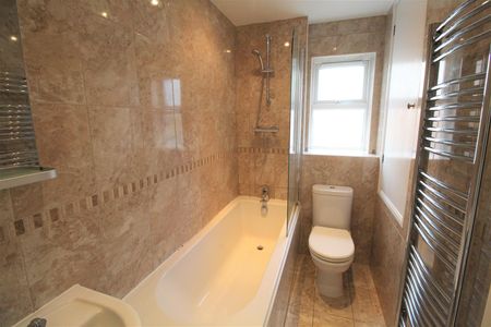 2 bedroom house to rent - Photo 3