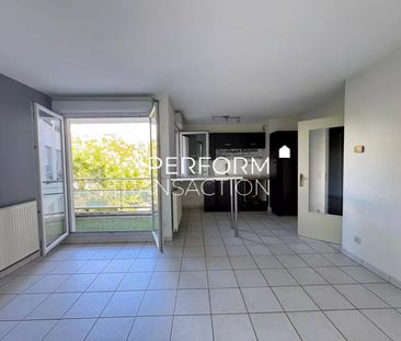 T2 avec balcon + garage - Chauffage et eaux compris dans les charges - Photo 1
