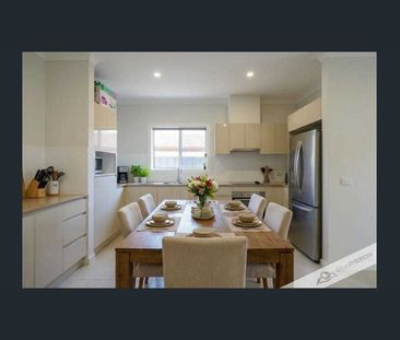 Near-New 2 Bedroom Granny Flat - Perfect for Couples & Small Families - Photo 4