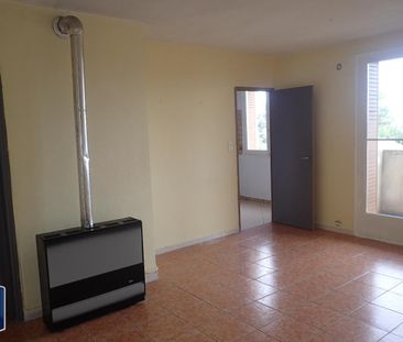 Location Appartement 3 pièces 53m² CARPENTRAS 84200 - Photo 1