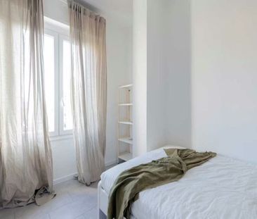 Viale Carlo Espinasse, Milan, Lombardy 20156 - Photo 5