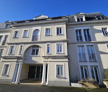 Location Appartement 1 pièce 26m² FONTAINEBLEAU 77300 - Photo 3