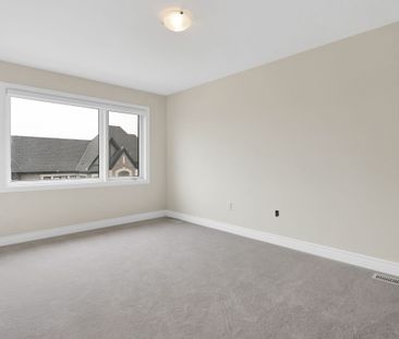 For Lease - 12 Marvin Avenue, Oakville, Ontario - Photo 5