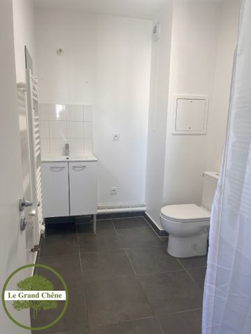Location Appartement 1 pièce 26m² - Photo 2