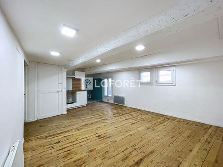 Apartment - Photo 2