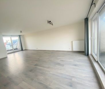 Modern appartement met 2 slaapkamers en prachtig verzicht - Photo 3