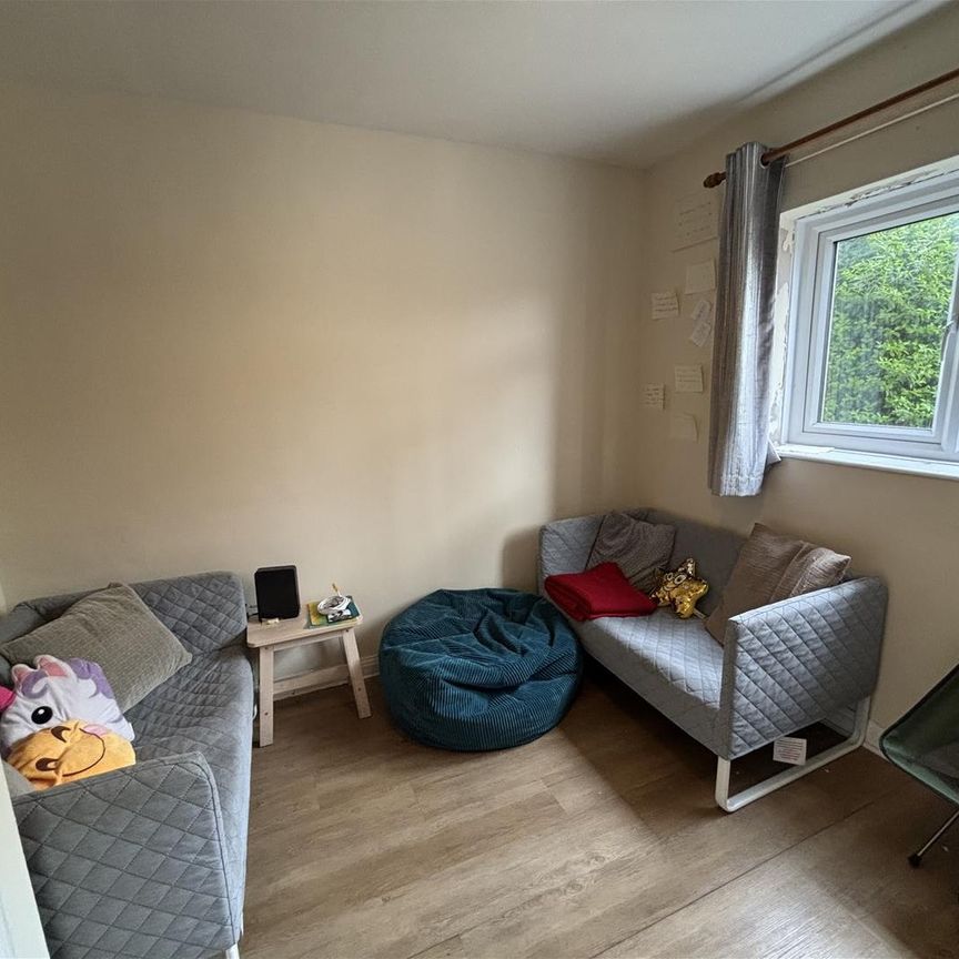 Station Road, Filton, Bristol - Photo 1