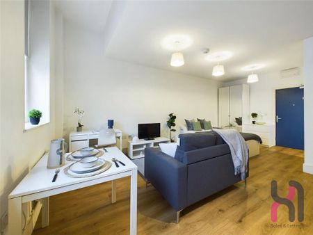 Studio to rent - Photo 3