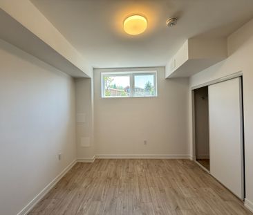 For Lease - 168 Clonmore Drive Unit# 4, Toronto, Ontario - Photo 2