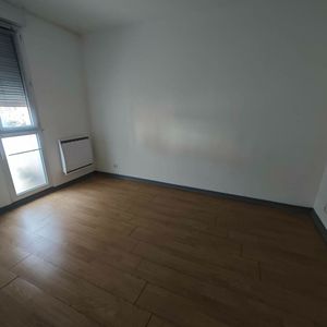 Location Appartement 2 pièces 38m² EPERNON 28230 - Photo 2