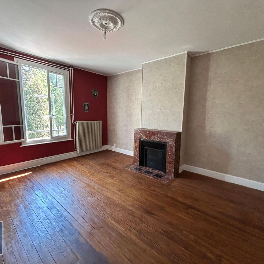 Location Appartement 4 pièces 81m² BOURG EN BRESSE 01000 - Photo 1