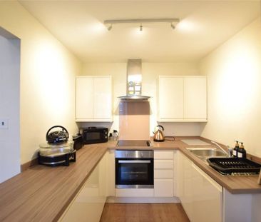 1 bedroom flat to rent - Photo 5