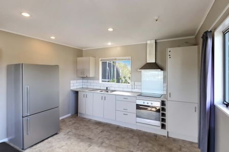 Newlands Living - Photo 4