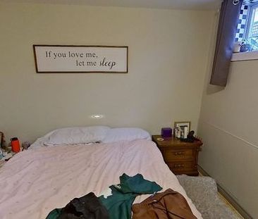 132 Kortright Rd W • Lower Unit, Guelph - Photo 5