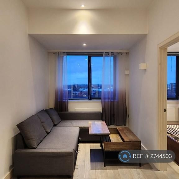 1 bedroom flat to rent - Photo 1