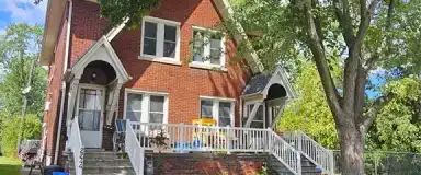 Upper one bedrm apartment ,,,, Steps to U of W | 2244 Union Street, Windsor - Photo 1