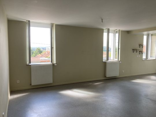 ROANNE - T4 - 85M² - Photo 1