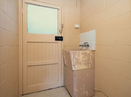 2/18 Lendrum St Newtown - Photo 5