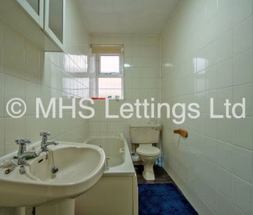3 Bedroom Ground Floor Flat for rent in Grosvenor Road - Photo 6